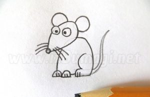 Рисуване на мишка с молив