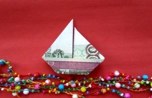 A little manigami boat