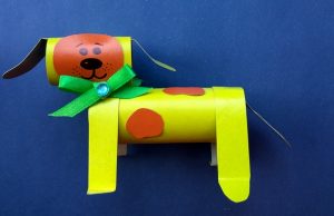 Anjing dari silinder kertas - kerajinan tangan untuk anak-anak