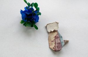 Manigami pes - řemeslo vyrobené z bankovky