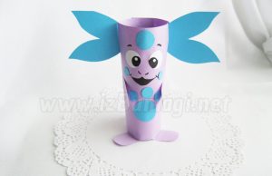 لونتك من الورق الملون